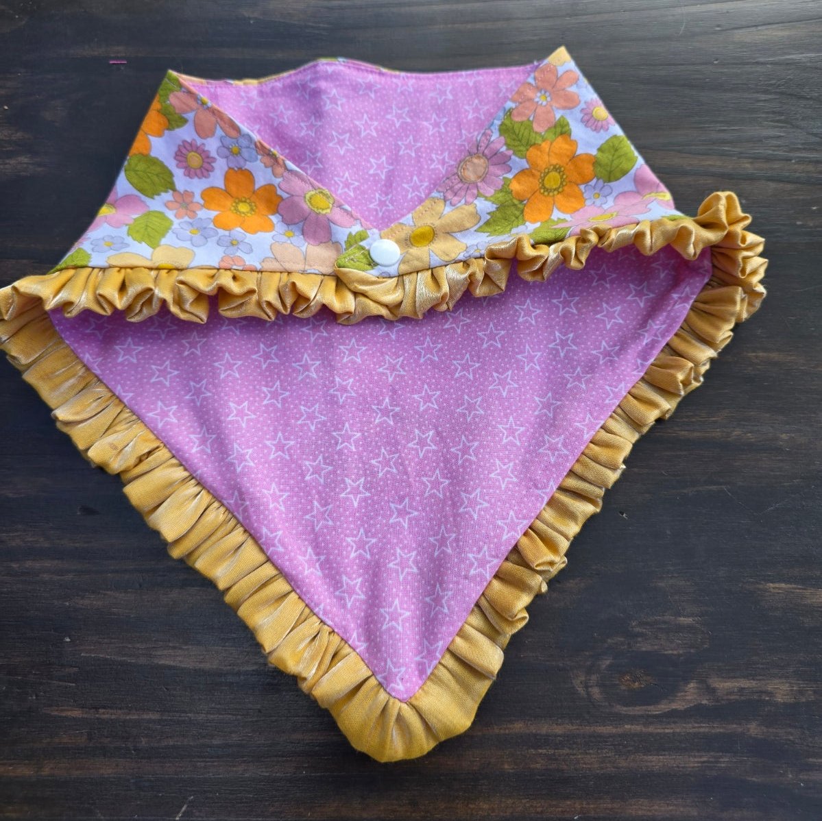 Dolly's Stars and Flowers Ruffle bandana