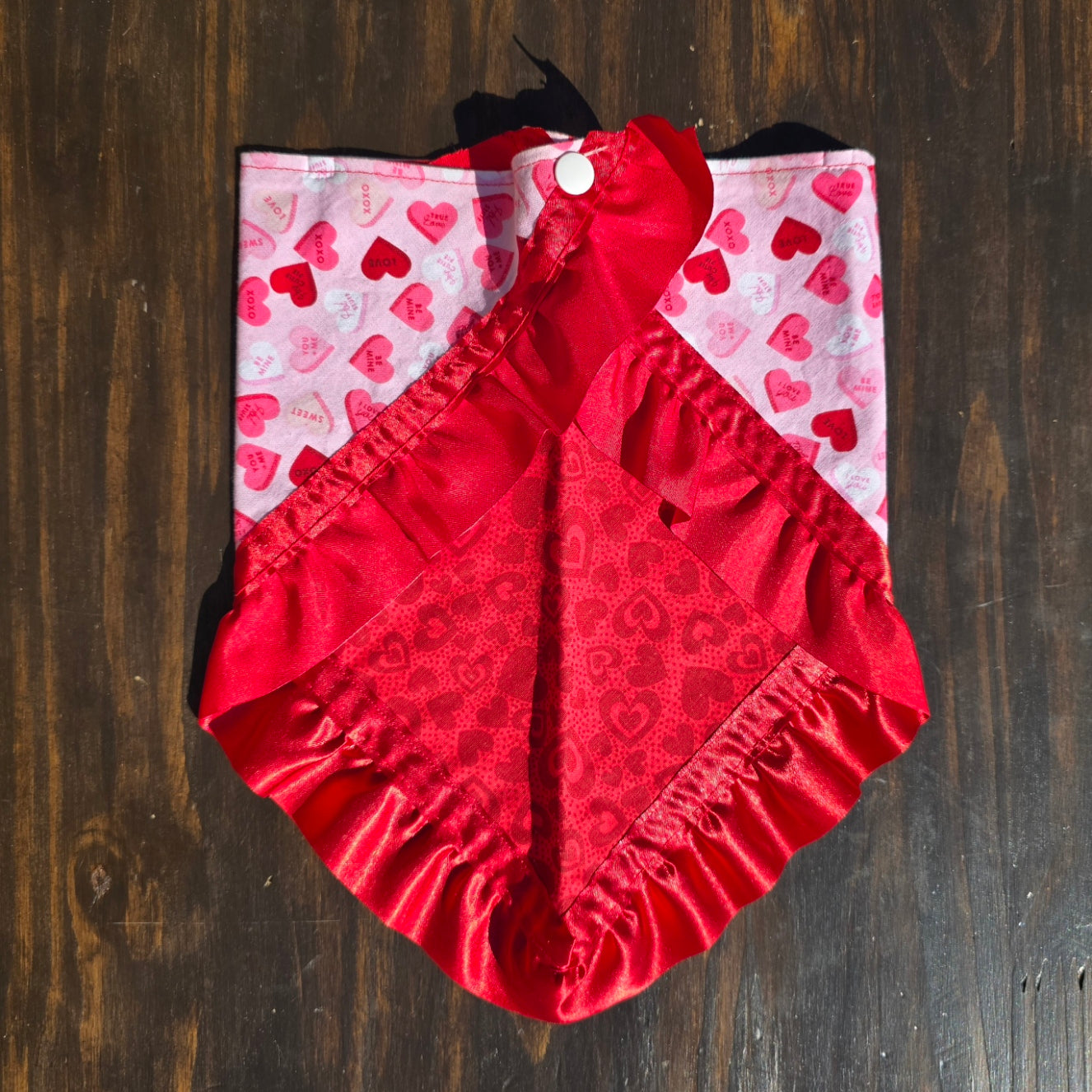 Medium Ruffle Sweet Candy Hearts