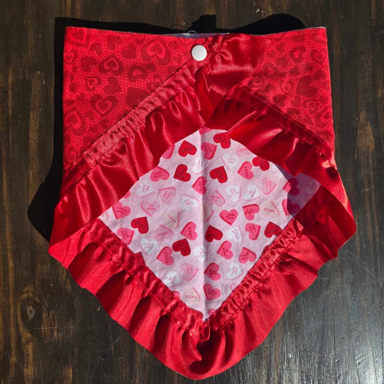 Medium Ruffle Sweet Candy Hearts