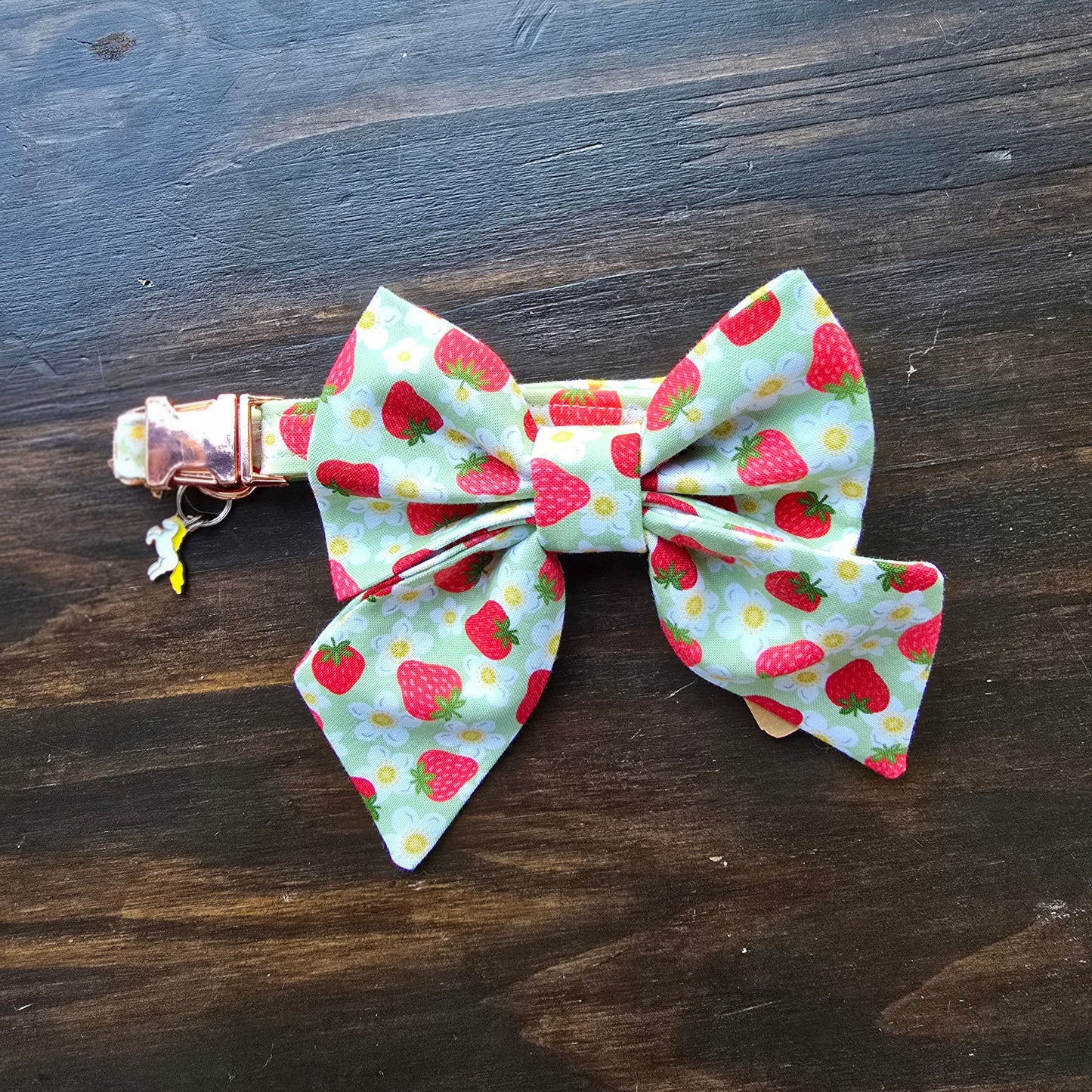 Green Strawberry Sailor Bow