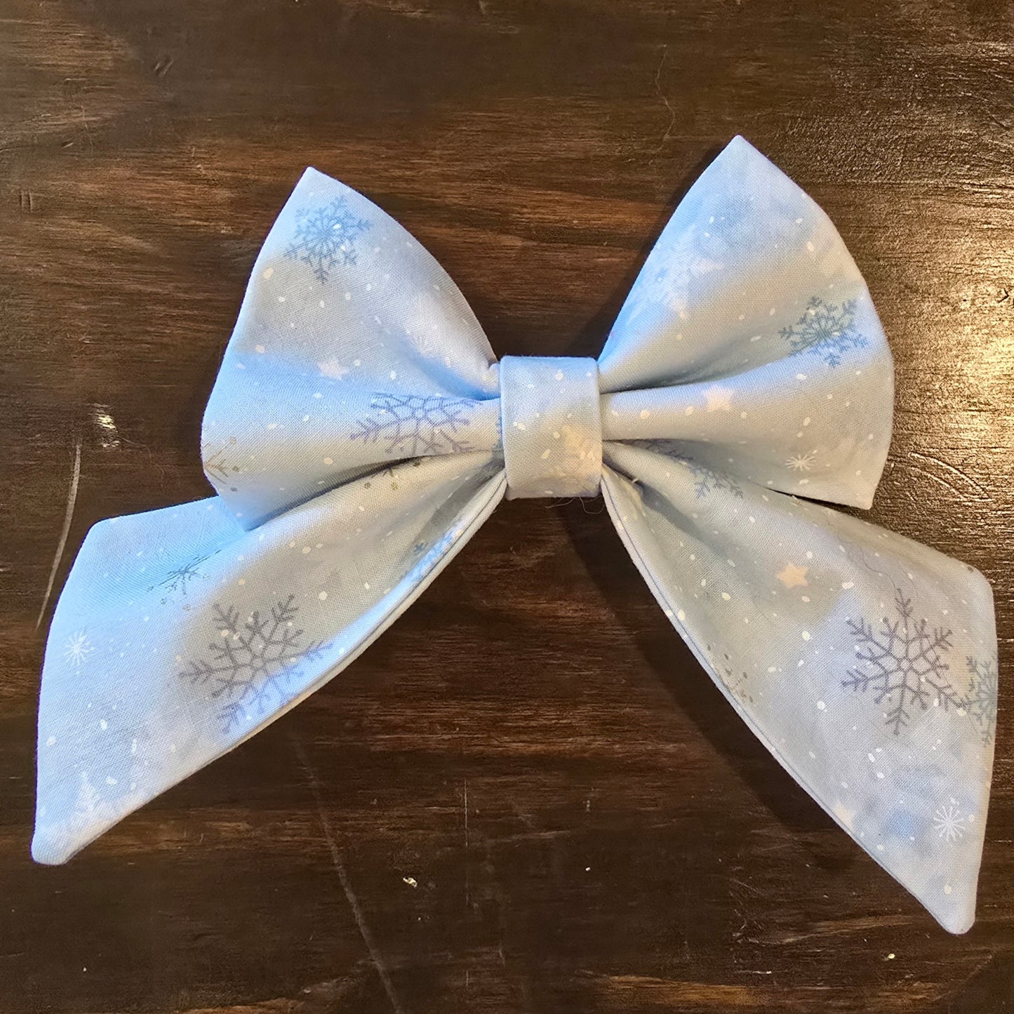 Snow Sailor Bow