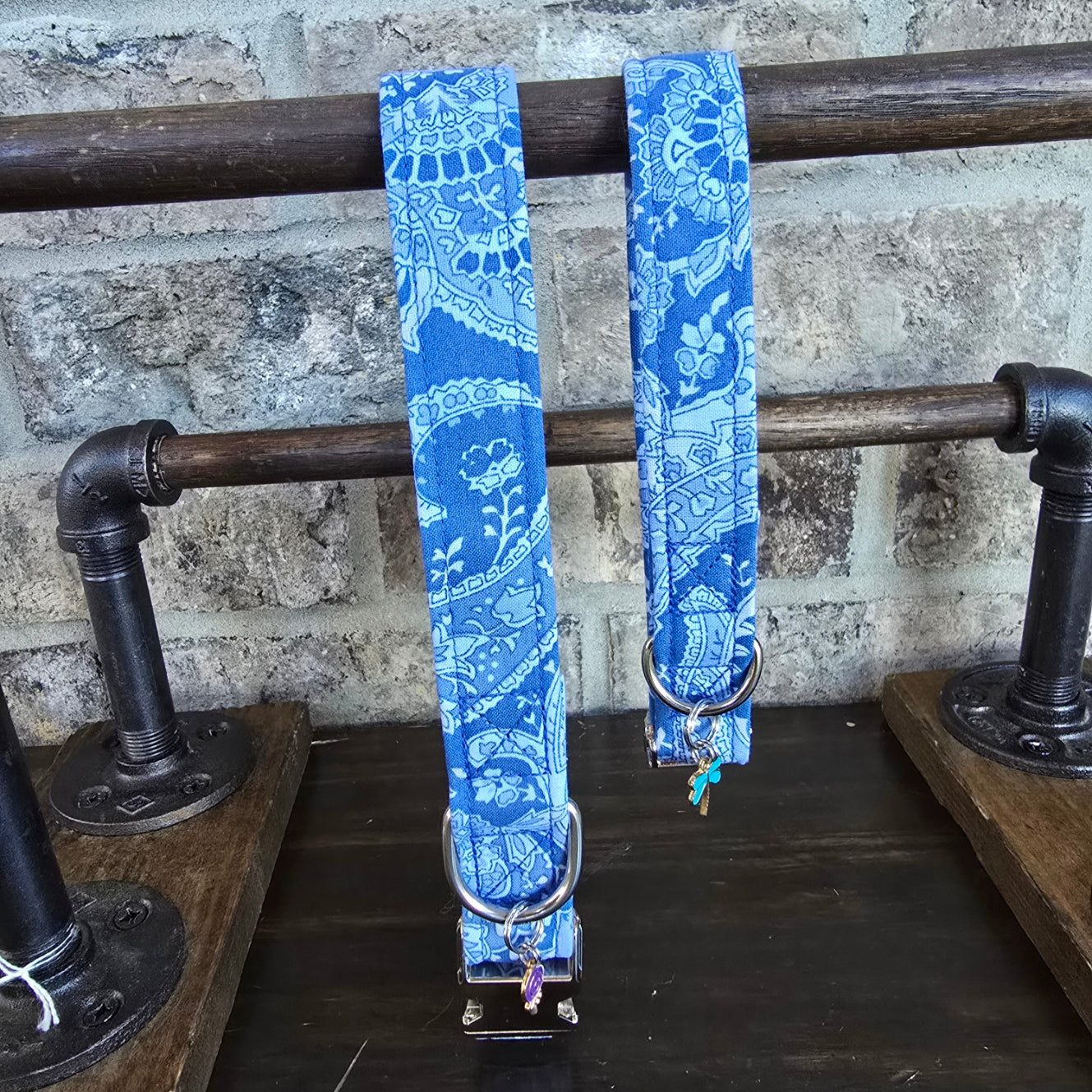 Blue Floral Paisley Collar