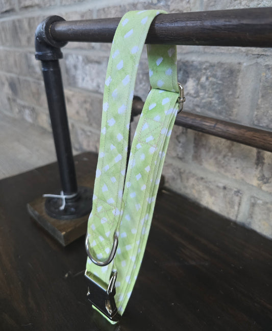 Green Grid Collar