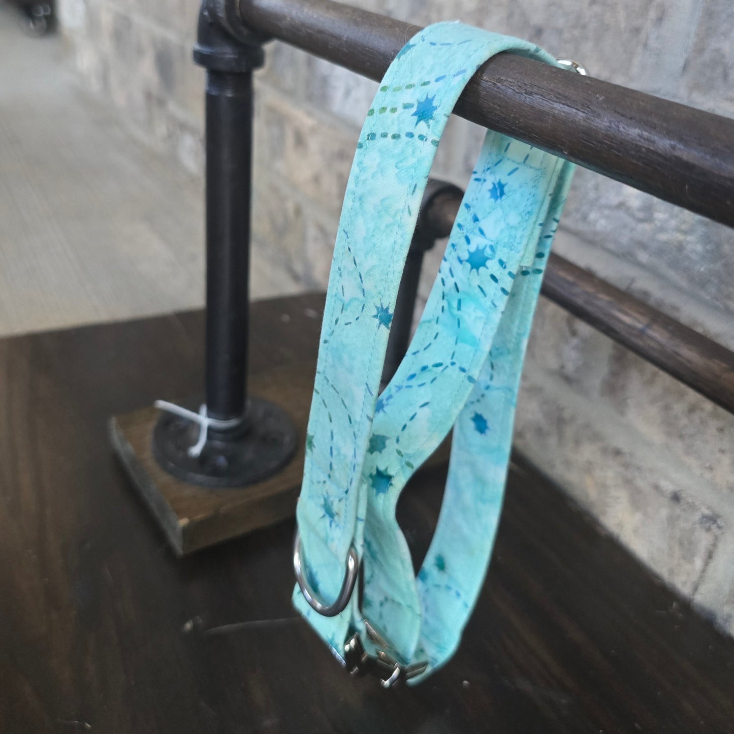 Aqua Starburst Collar