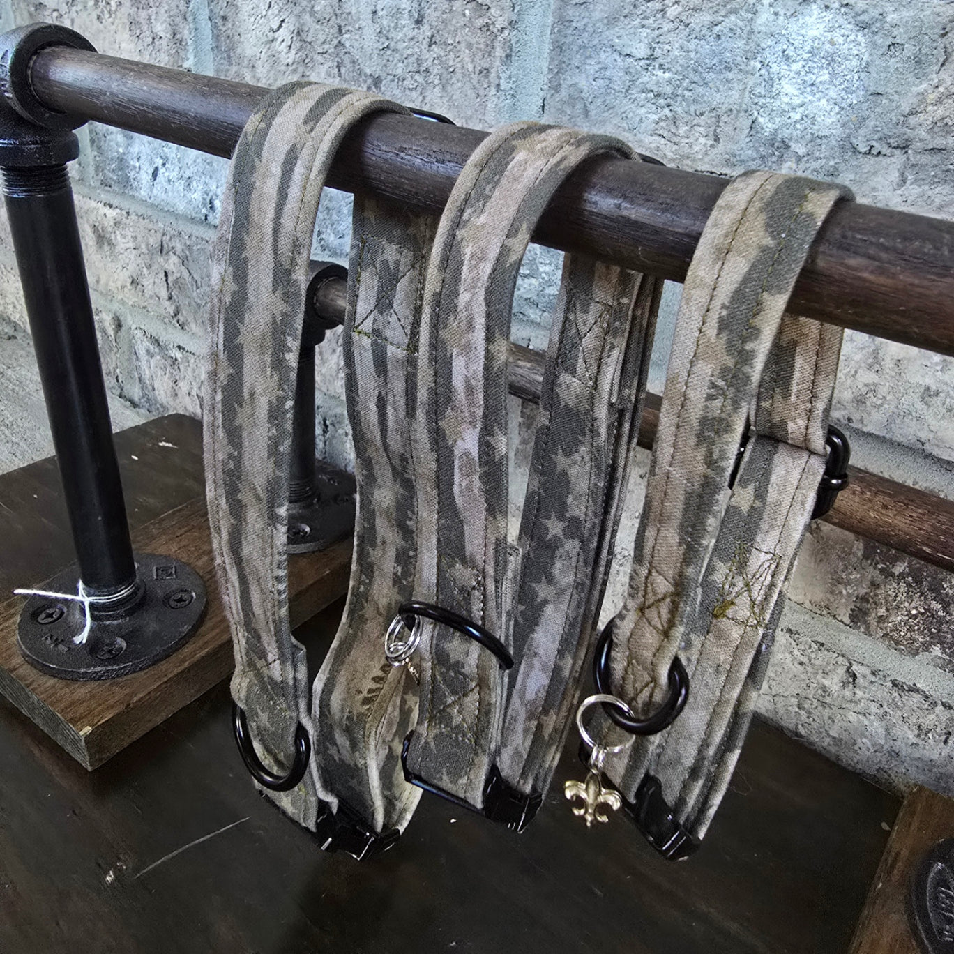 Green Camo Flag Collar