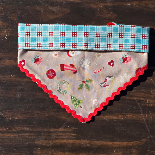 Vintage Christmas Cheer Trimmed