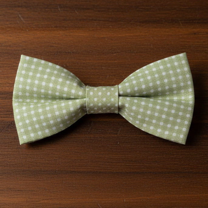 Green Dot Bow Tie