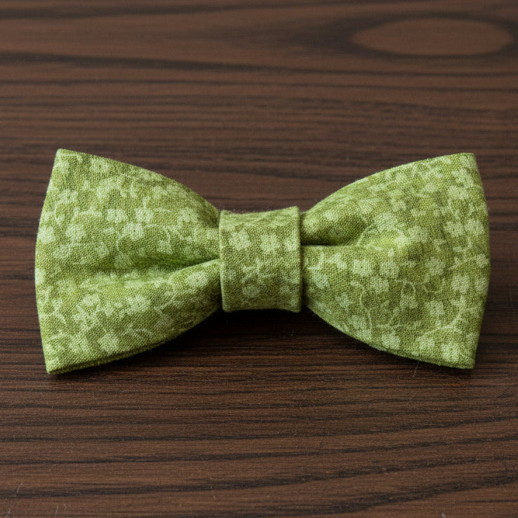 Green Vine Bow Tie