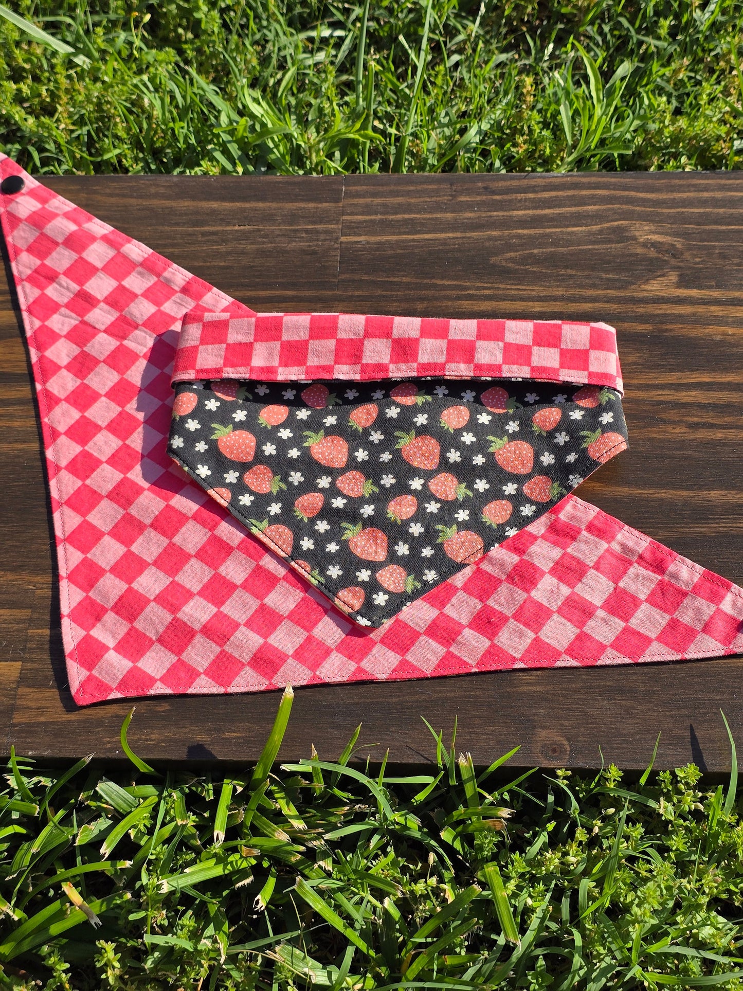 Personalized Strawberry Checkers Bandana - Snap on Reversible - Strawberries - Spring Bandana - Summer- Dog Bandana- Cat Bandana - Collar